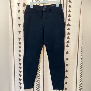 GAP Skinny Jeans